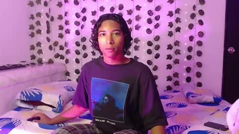 Louis Valdz online show from February 2025 07:42:01 PM