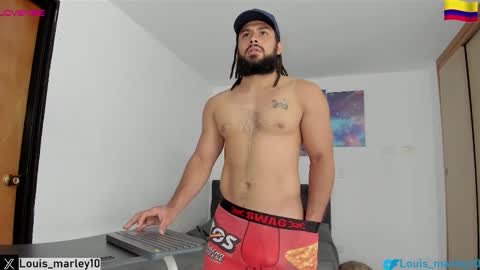 louis_marley_ online show from December 2025 08:51:01 PM