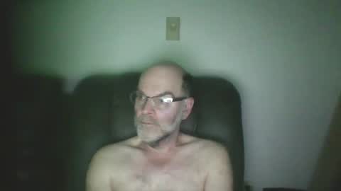 louism13 online show from October 2025 03:32:02 AM