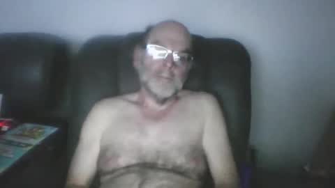 louism13 online show from April 2026 05:16:02 AM