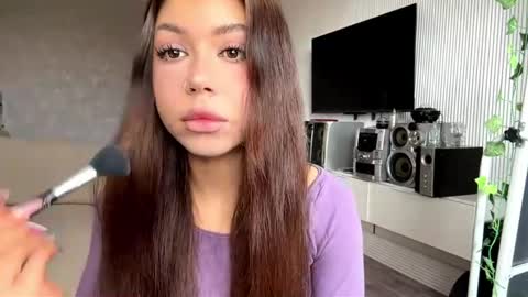 Flora online show from April 2026 07:05:01 AM