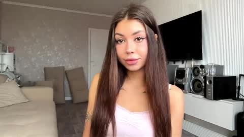 Flora online show from April 2026 07:25:02 AM