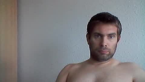 Snapshot of loulo67 chatting on June 2026 10:15:01 AM loulo67 online show from June 2026 10:15:01 AM
