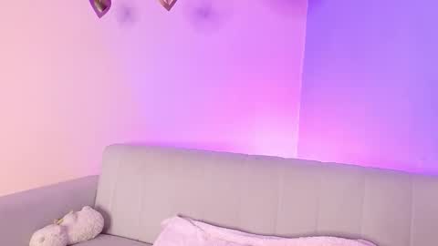 lourdes_moon22 online show from November 2025 12:05:02 PM