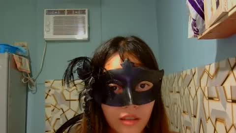 lourdesa24 online show from May 2026 02:45:01 PM