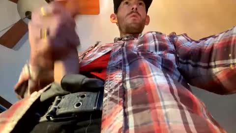 Snapshot of lov3cams chatting on December 2024 12:14:02 AM HoneydickNick online show from December 2024 12:14:02 AM