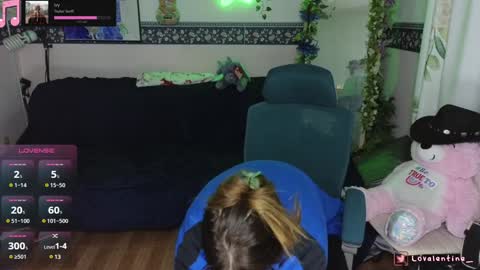 Snapshot of lovalentine chatting on January 2025 05:34:01 AM Lo Valentine online show from January 2025 05:34:01 AM