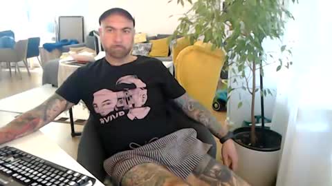 Guapito online show from June 2026 09:29:02 AM