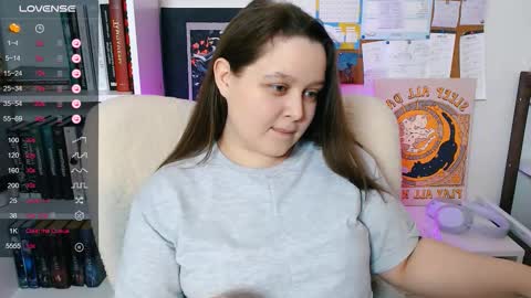 Snapshot of lovbess chatting on February 2026 06:17:02 PM Mia online show from February 2026 06:17:02 PM