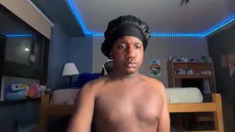 love_aaron1 online show from May 2026 03:45:02 AM