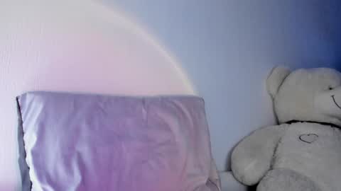 Snapshot of love_coin chatting on January 2025 09:47:02 PM Love is name - I want to be your hobby General of hearts troops online show from January 2025 09:47:02 PM