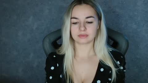 Megane online show from February 2025 08:11:02 AM