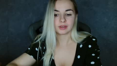 Megane online show from February 2025 06:52:01 PM