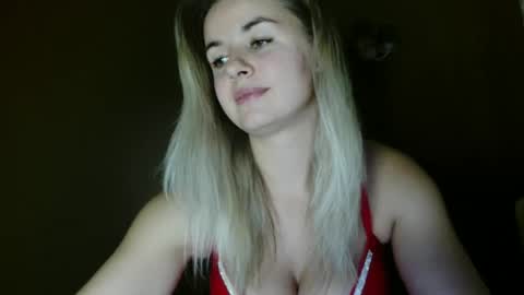 Megane online show from November 2025 07:13:02 PM