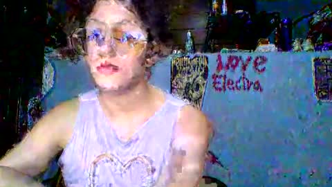 love_electra online show from April 2026 08:57:01 PM