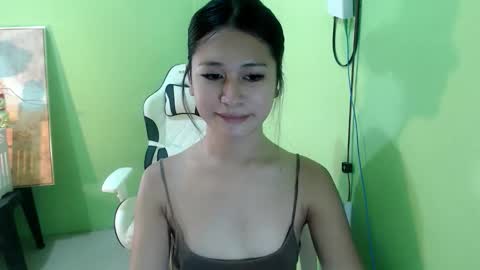 love_jessi online show from October 2025 04:45:01 AM
