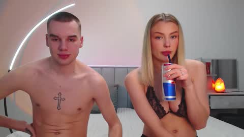 Rimma  Anthony online show from November 2025 08:32:01 PM