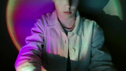 Vivian online show from February 2026 12:10:02 PM