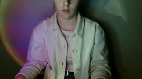 Vivian online show from February 2026 01:50:02 PM