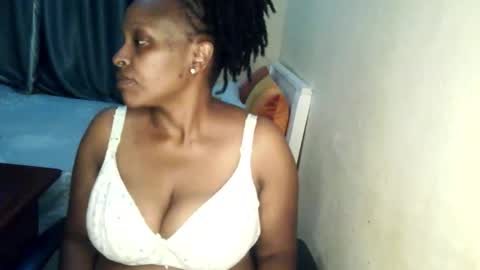 Snapshot of loveedee4 chatting on April 2026 08:10:01 PM loveedee4 online show from April 2026 08:10:01 PM