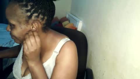 Snapshot of loveedee4 chatting on May 2026 12:59:01 AM loveedee4 online show from May 2026 12:59:01 AM