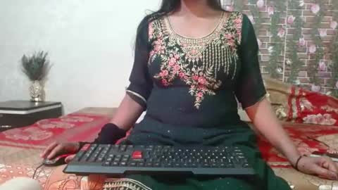 Divya online show from February 2025 03:05:02 PM