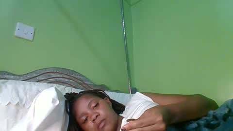 lovegal335 online show from June 2026 07:58:02 PM