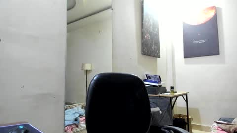 Snapshot of lovehairyindian chatting on March 2025 06:44:01 PM Indian hairy online show from March 2025 06:44:01 PM