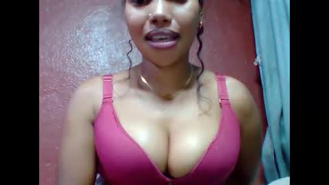 loveinlife750427 online show from December 2025 08:12:02 AM