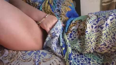 Amber online show from October 2025 03:54:02 AM