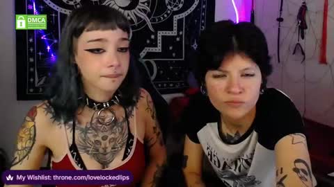 Alex  Violet online show from November 2025 10:25:02 PM