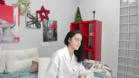 lovely__audrey online show from December 2025 01:27:01 PM