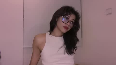Snapshot of lovely_allys chatting on October 2025 12:17:02 AM Allyson 3 online show from October 2025 12:17:02 AM