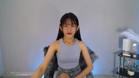 Snapshot of lovely_bellax chatting on May 2026 08:58:02 PM BELLA online show from May 2026 08:58:02 PM