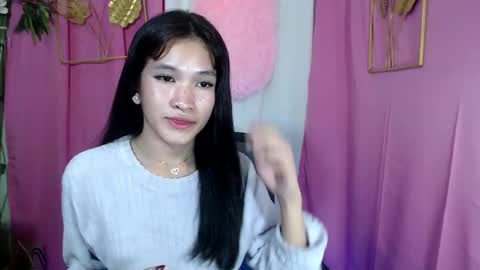 Snapshot of lovely_bellax chatting on May 2026 10:36:01 AM BELLA online show from May 2026 10:36:01 AM