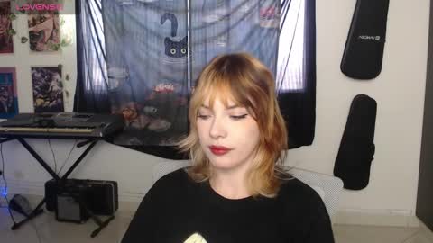 Snapshot of lovely_cass chatting on February 2026 12:59:02 PM Cassie online show from February 2026 12:59:02 PM