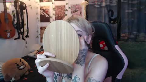 Snapshot of lovely_cass chatting on June 2026 12:15:01 AM Cassie online show from June 2026 12:15:01 AM