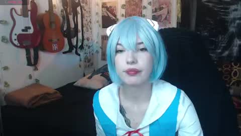 Snapshot of lovely_cass chatting on June 2026 05:25:01 AM Cassie online show from June 2026 05:25:01 AM