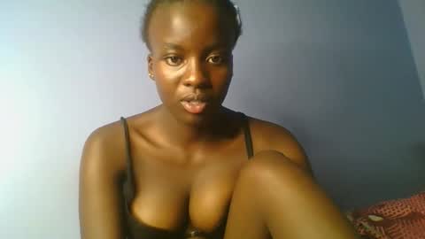 Snapshot of lovely_choco chatting on February 2026 01:35:02 AM Choco online show from February 2026 01:35:02 AM