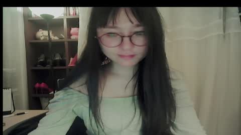 DANA KIM online show from March 2026 06:01:02 PM