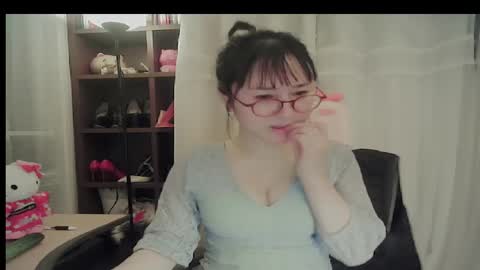 DANA KIM online show from March 2026 04:10:02 PM
