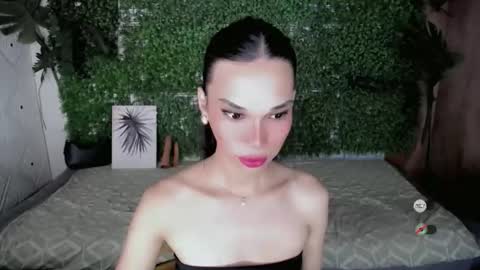 Snapshot of lovely_kimmyxx chatting on June 2026 05:12:01 AM kimmy online show from June 2026 05:12:01 AM