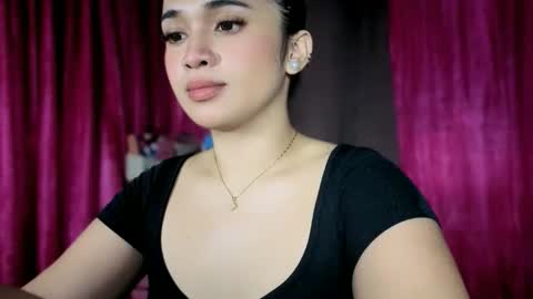 Snapshot of lovely_kurtny04 chatting on May 2026 05:51:01 PM LOVE online show from May 2026 05:51:01 PM