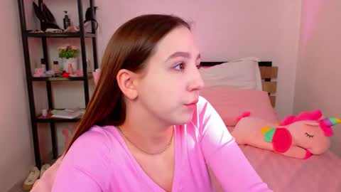 Lolly online show from September 2025 01:40:01 AM