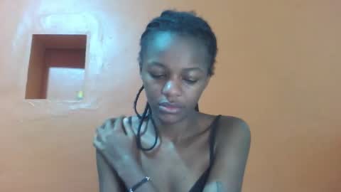 Lovely yvonne online show from October 2025 03:17:01 AM