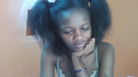 Lovely yvonne online show from October 2025 11:15:02 PM