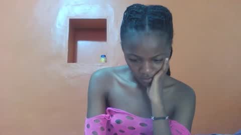 Lovely yvonne online show from December 2025 11:41:02 AM