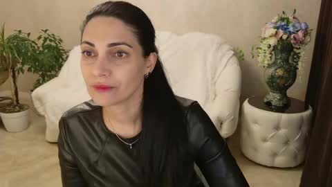 Snapshot of lovelybeatricee chatting on May 2026 11:49:01 AM Beatrice online show from May 2026 11:49:01 AM