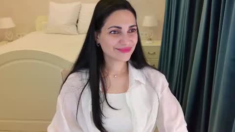 Snapshot of lovelybeatricee chatting on July 2026 06:58:02 PM Beatrice online show from July 2026 06:58:02 PM