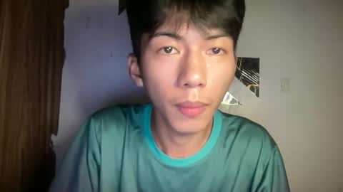 Snapshot of lovelyboy_jm chatting on May 2026 01:44:01 AM lovelyboy_jm online show from May 2026 01:44:01 AM